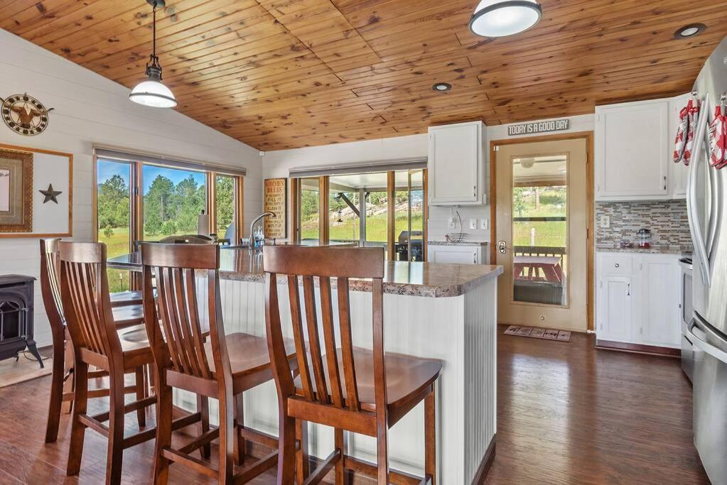 Papa'S Place On Willow Creek Кастер Экстерьер фото